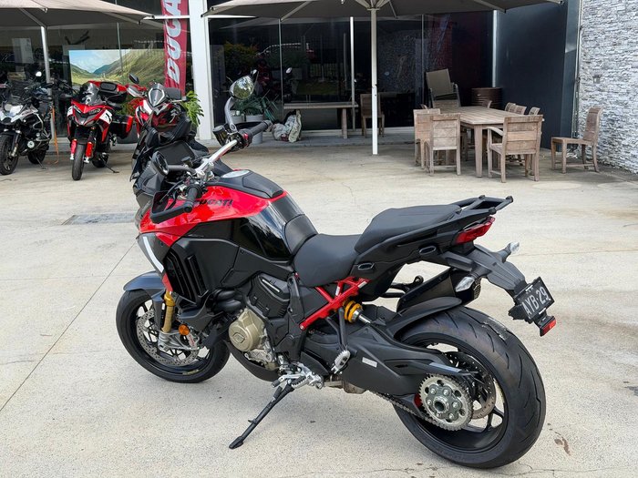 2025 Ducati Multistrada V4 Pikes Peak