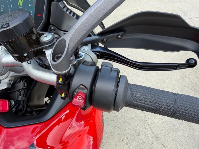 2025 Ducati Multistrada V4 Pikes Peak