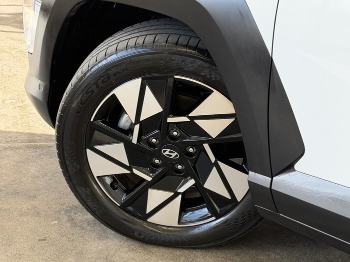 2024 Hyundai Kona Premium