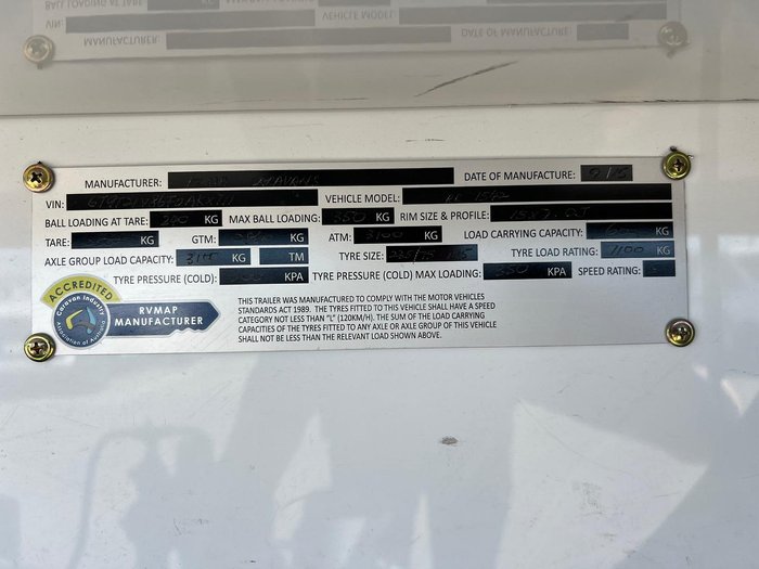 2015 Roma Elegance 21'