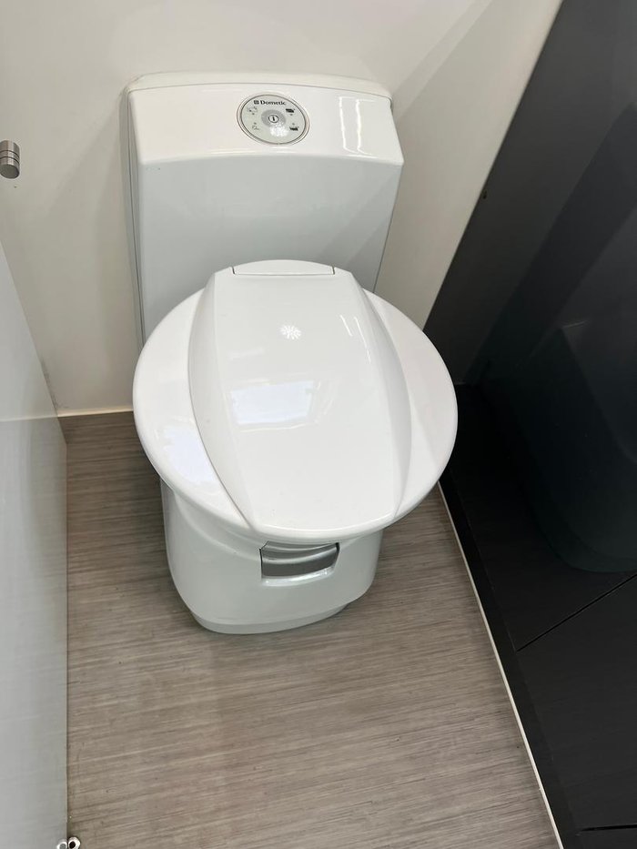 2015 Roma Elegance 21'