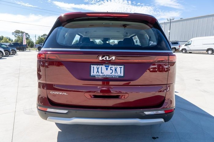2023 Kia Carnival S