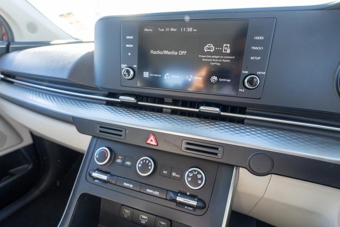 2023 Kia Carnival S