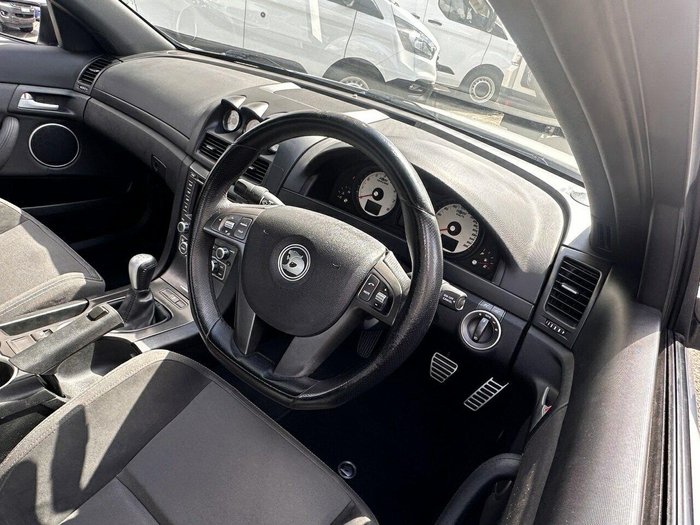 2009 Holden Special Vehicles Maloo R8 E Series MY09 Heron White