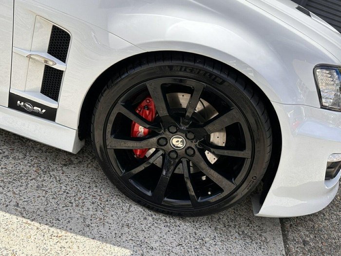 2009 Holden Special Vehicles Maloo R8 E Series MY09 Heron White