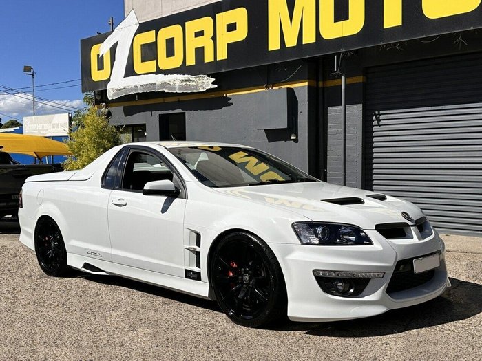 2009 Holden Special Vehicles Maloo R8 E Series MY09 Heron White