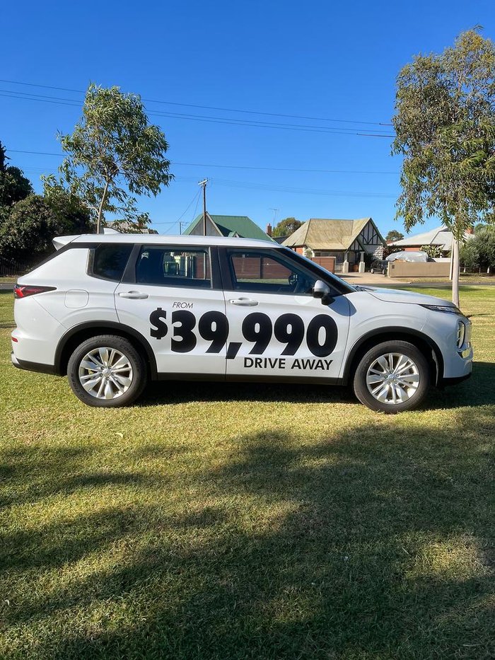 2025 Mitsubishi Outlander ES ZM MY25 White Diamond