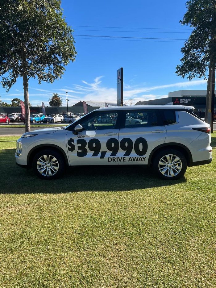 2025 Mitsubishi Outlander ES ZM MY25 White Diamond