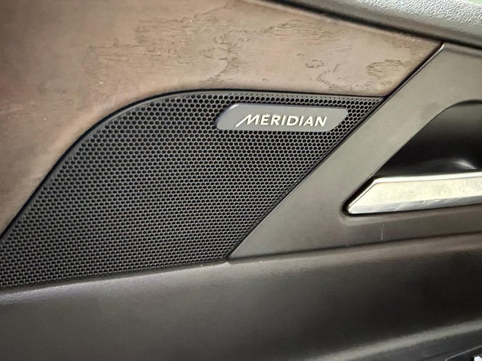 2016 Jaguar XE 20t Prestige X760 MY16 British Racing Green