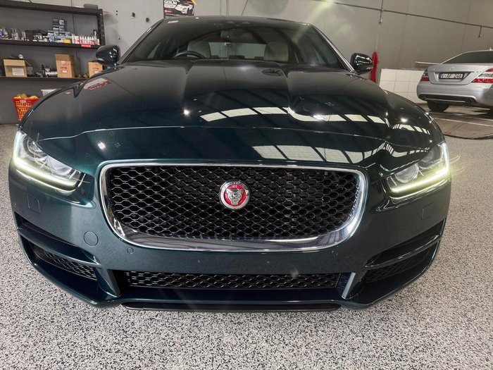 2016 Jaguar XE 20t Prestige X760 MY16 British Racing Green