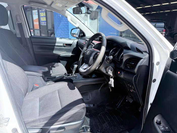 2020 Toyota Hilux SR GUN126R 4X4 Dual Range Glacier White