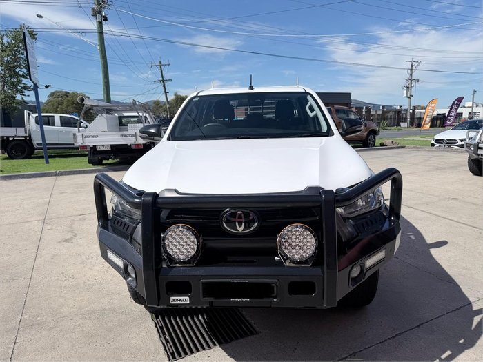 2020 Toyota Hilux SR GUN126R 4X4 Dual Range Glacier White