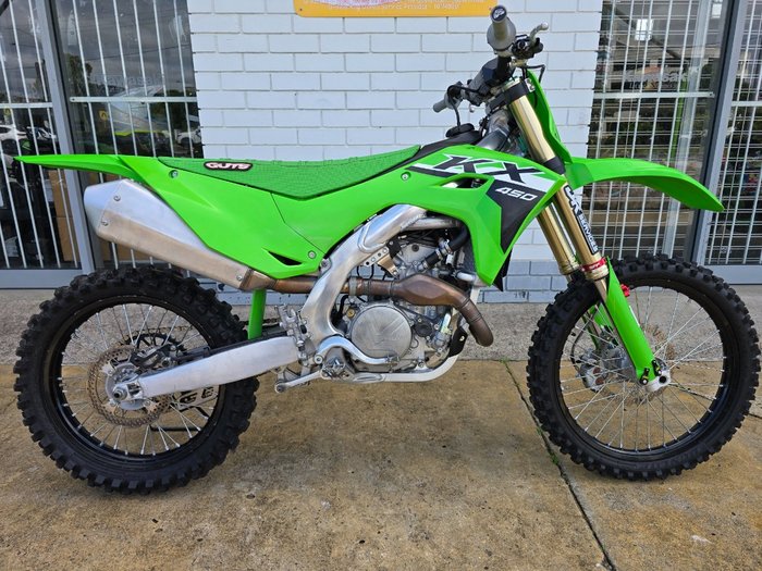 2024 Kawasaki KX450X Green
