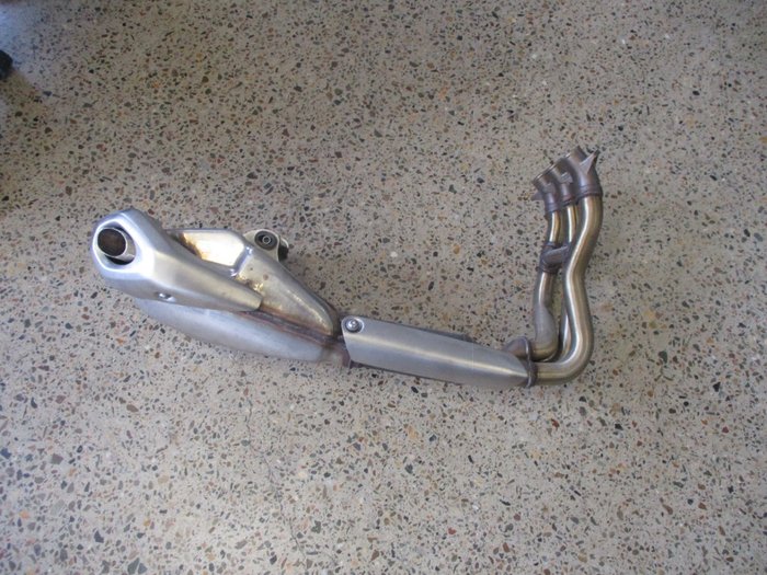 2025 Triumph TRIDENT 660 BLACK