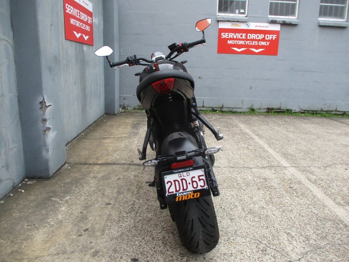 2025 Triumph TRIDENT 660 BLACK