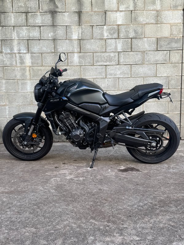 2023 Honda CB650R Black