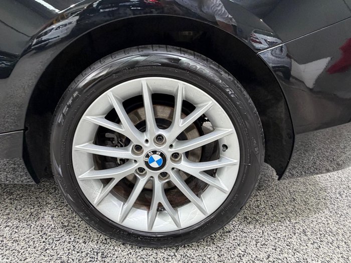 2016 BMW 2 Series 220i Luxury Line F22 Black Sapphire