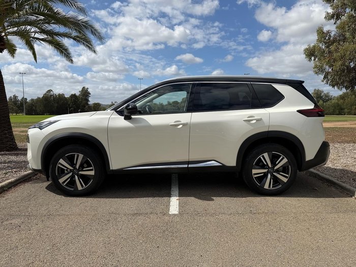 2024 Nissan X-TRAIL Ti