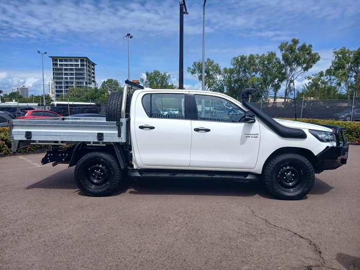 2022 Toyota Hilux SR