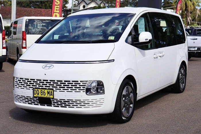 2024 Hyundai STARIA