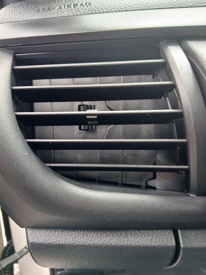 2022 Toyota Hilux SR