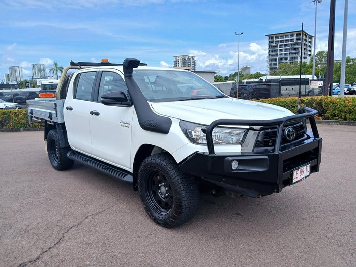 2022 Toyota Hilux SR