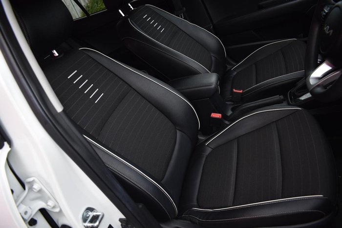 2023 Kia Rio S