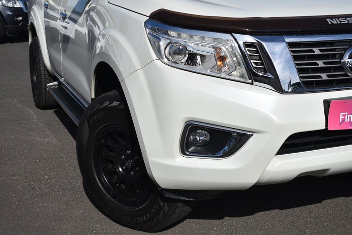 2015 Nissan Navara ST-X