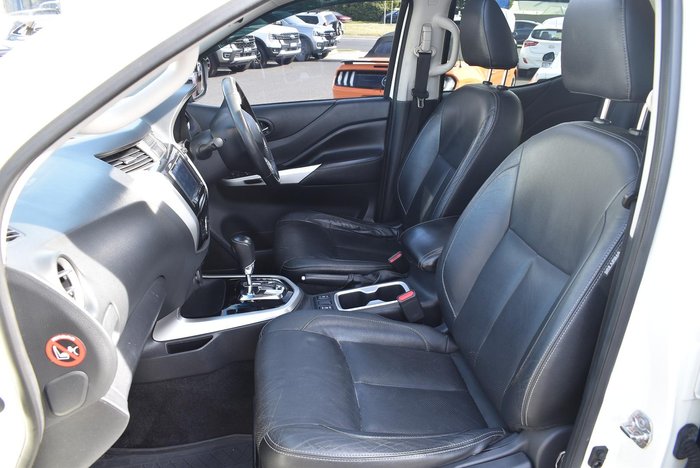 2015 Nissan Navara ST-X