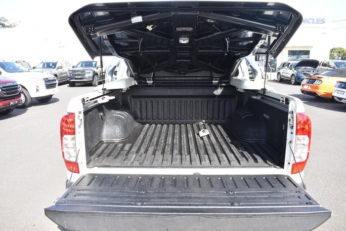 2015 Nissan Navara ST-X