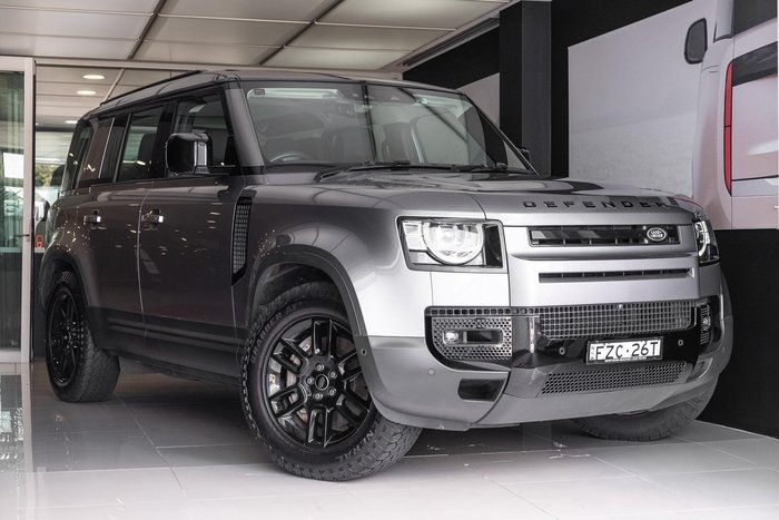 2022 Land Rover Defender 110 D300 SE