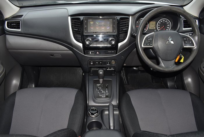 2018 Mitsubishi Triton GLX