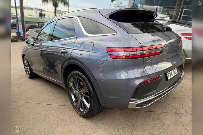 2025 Genesis GV70 2.5T SIGNATURE