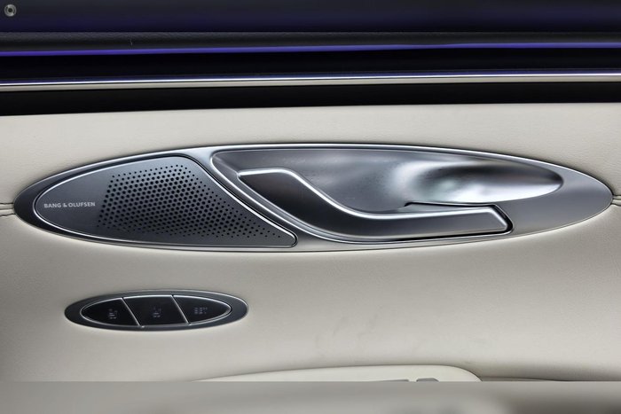 2025 Genesis GV70 2.5T SIGNATURE