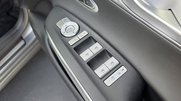 2025 Genesis GV70 2.5T SIGNATURE SPORT