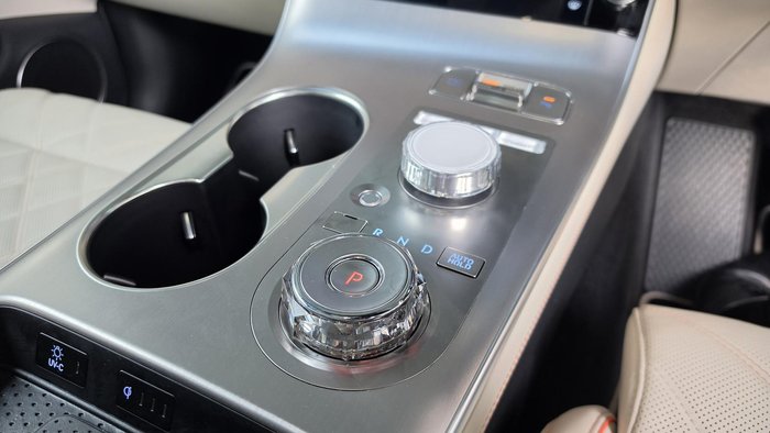 2025 Genesis GV70 2.5T SIGNATURE SPORT