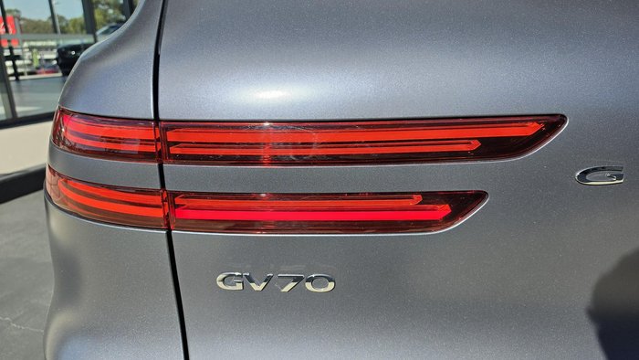 2024 Genesis GV70 3.5T SIGNATURE SPORT