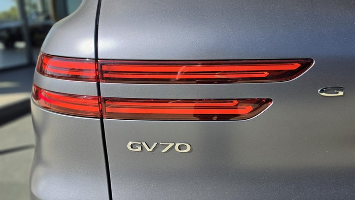 2024 Genesis GV70 3.5T SIGNATURE SPORT