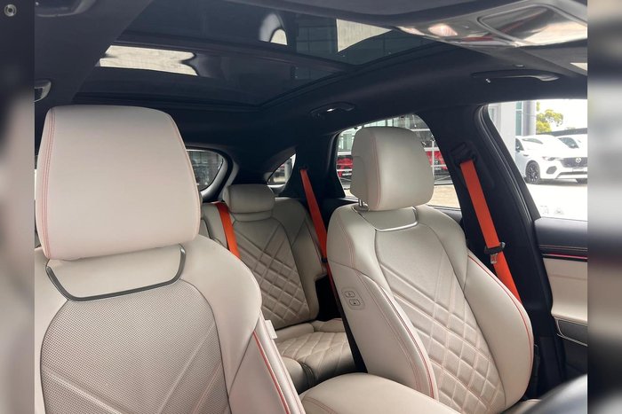 2024 Genesis GV70 3.5T SIGNATURE SPORT