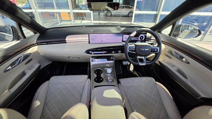 2024 Genesis GV70 3.5T SIGNATURE SPORT