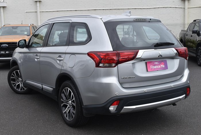 2018 Mitsubishi Outlander ES ADAS