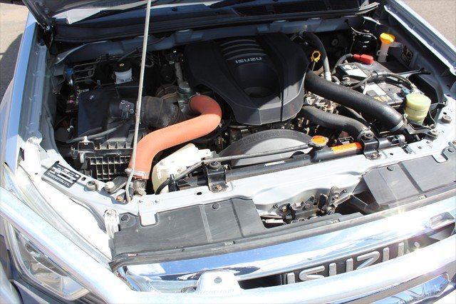 2018 Isuzu MU-X LS-T