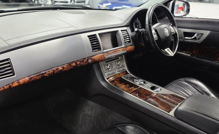 2011 Jaguar XF Luxury X250 MY12 Rhodium Silver