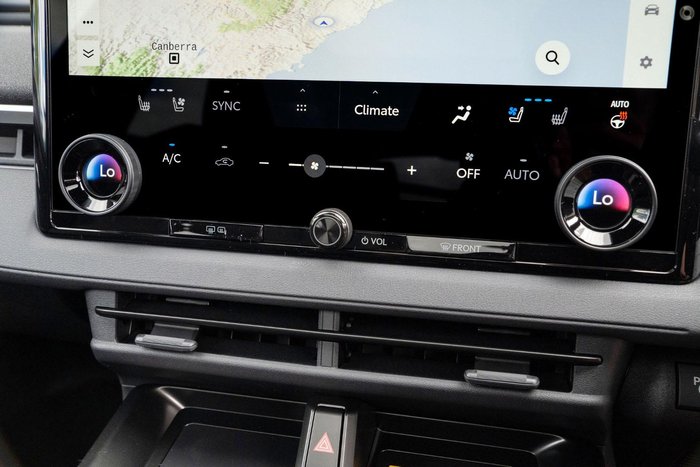 2025 Subaru Solterra AWD Touring