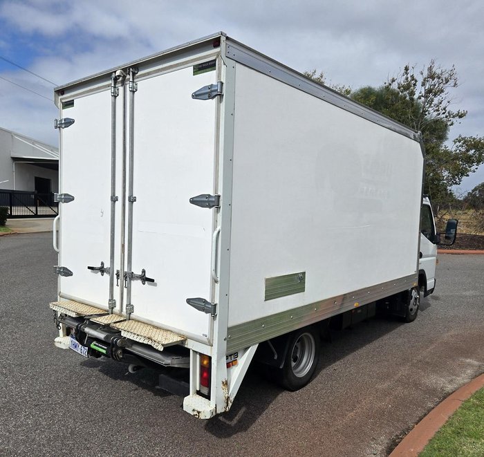 2021 Fuso Canter 515 WHITE