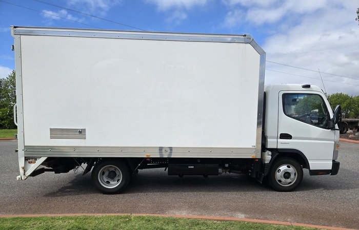 2021 Fuso Canter 515 WHITE