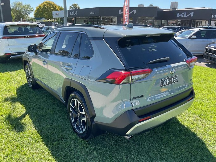 2020 Toyota RAV4 Edge