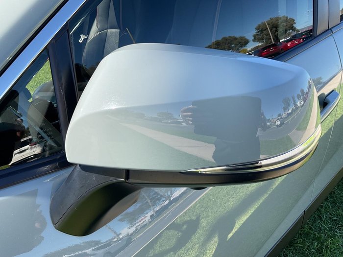 2020 Toyota RAV4 Edge