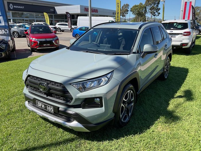 2020 Toyota RAV4 Edge