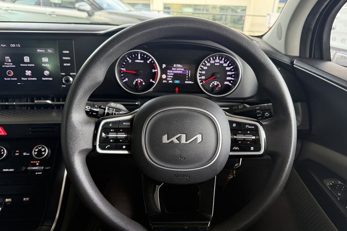 2022 Kia Carnival S